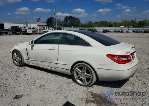 2011 Mercedes-Benz E 350 from USA, damaged, VIN WDDKJ5GB5BF073493